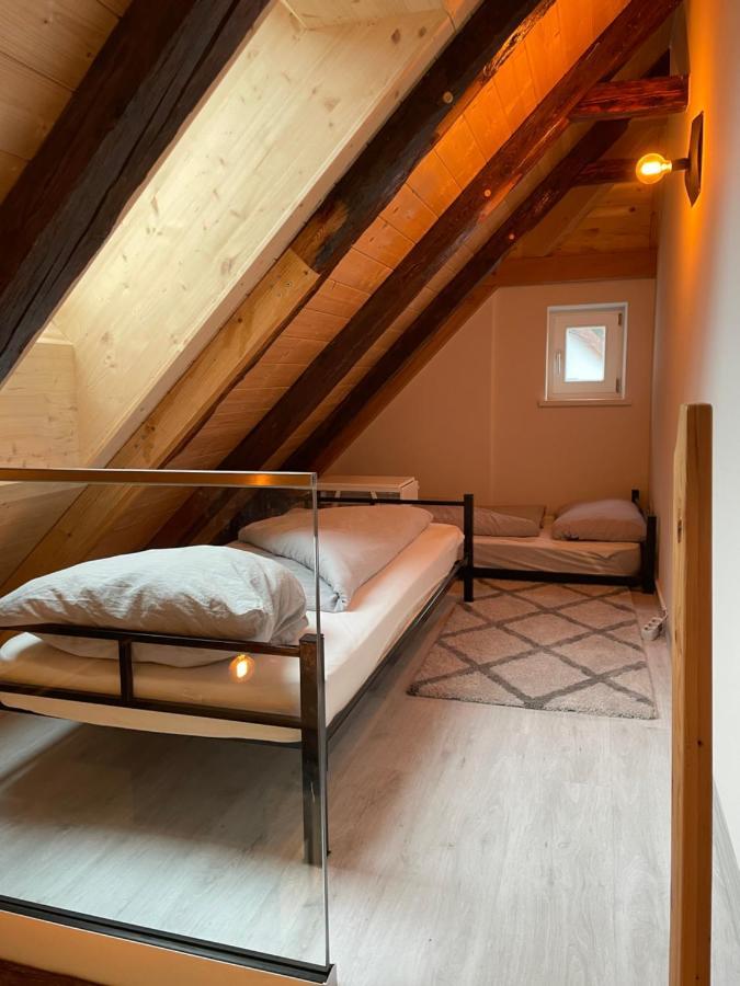 24-7 Auberge de jeunesse